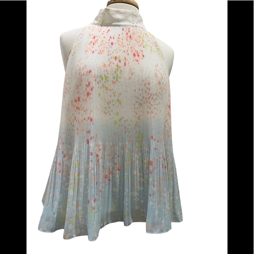 1 State tie top. Size L. Gorgeous light blue, pink, orange.